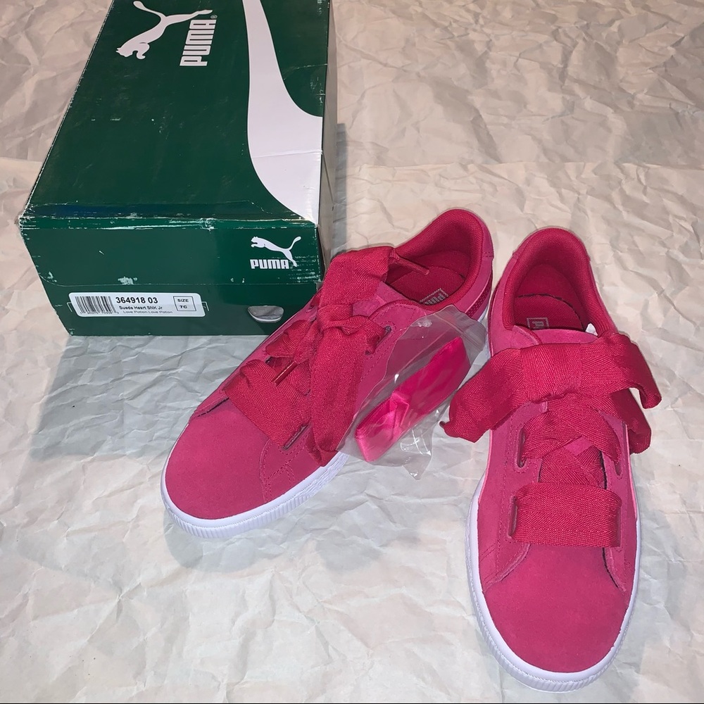 Puma suede heart Junior 7C